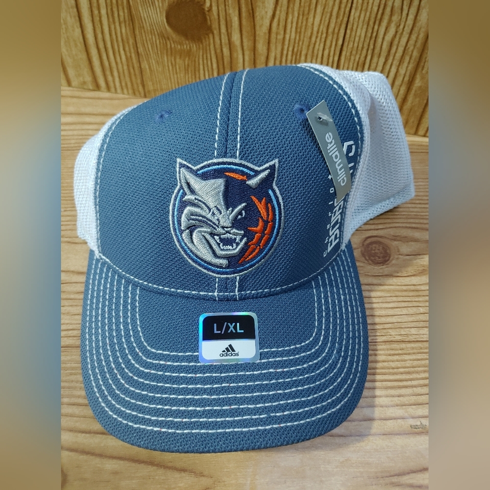 Charlotte Bobcats NBA Adidas climalite hat (NEW) Size L/XL